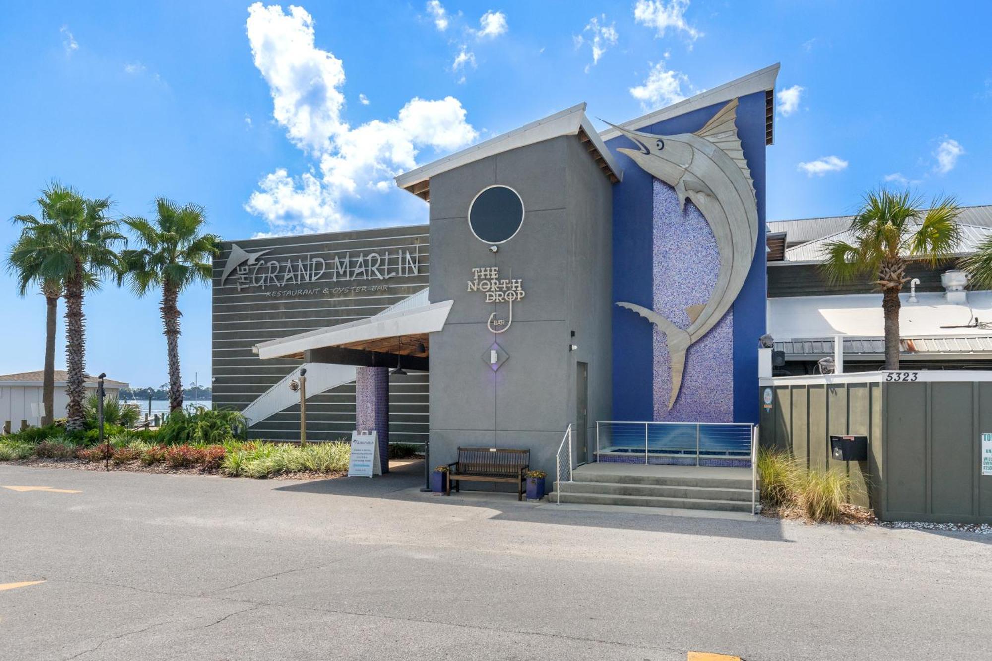 1bd/2ba Unit W/ A Bunk Alcove And Amazing Views Right On The Gulf! Holiday home Panama City Beach