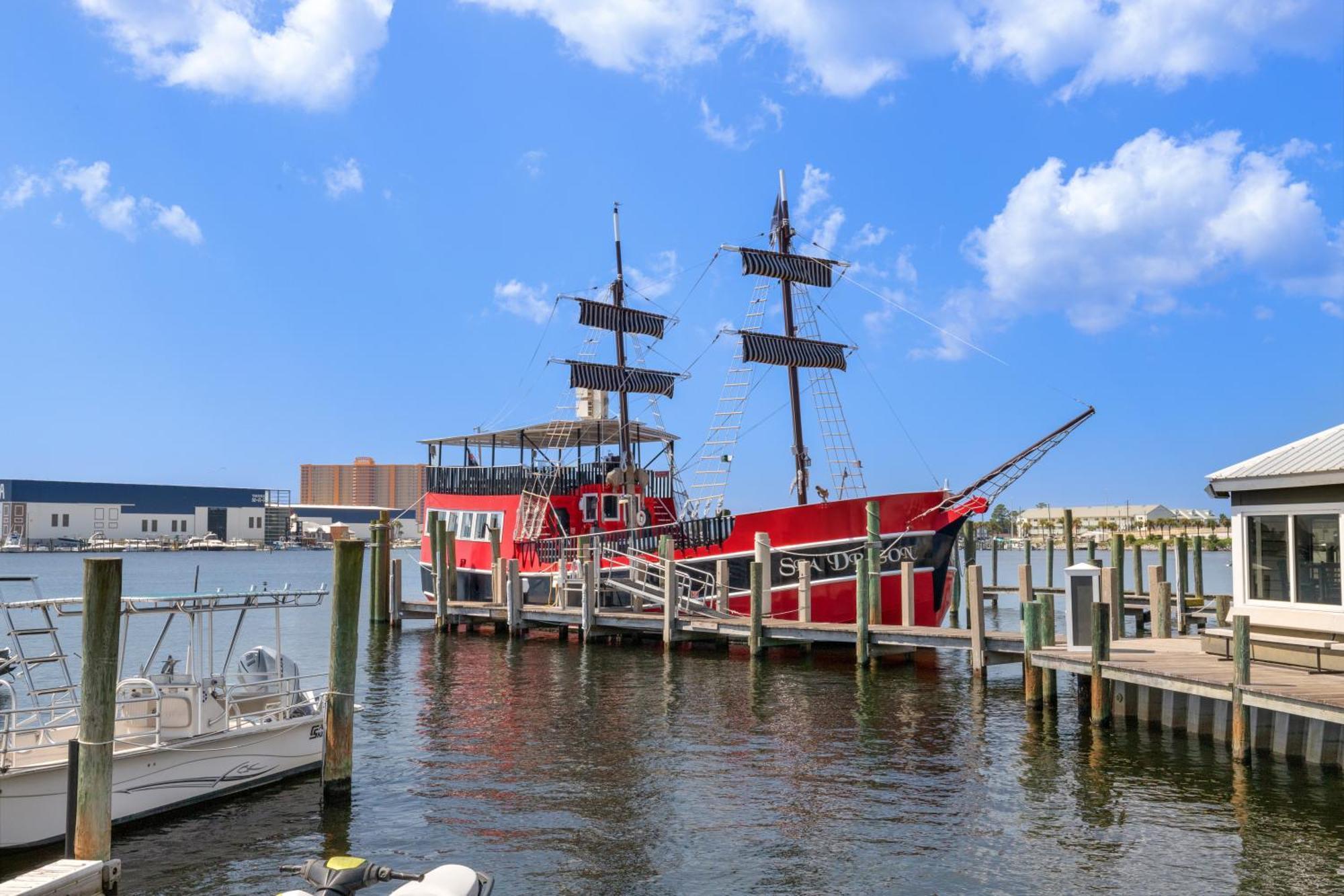 1bd/2ba Unit W/ A Bunk Alcove And Amazing Views Right On The Gulf! Holiday home *